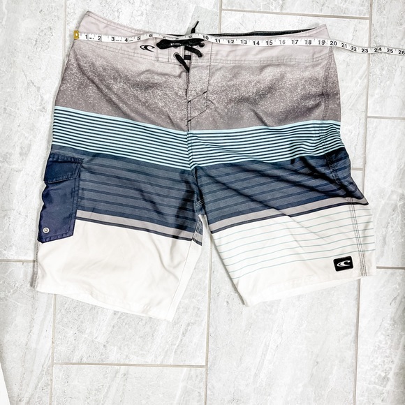 O’Neill Men’s Blue Gray Striped Quick Dry Performance Board Shorts Size L - Picture 7 of 8